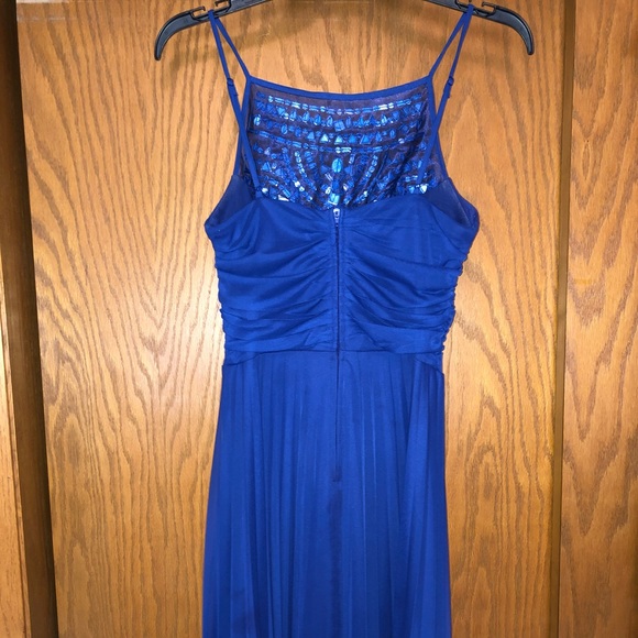 PROM DRESS! - Picture 3 of 7